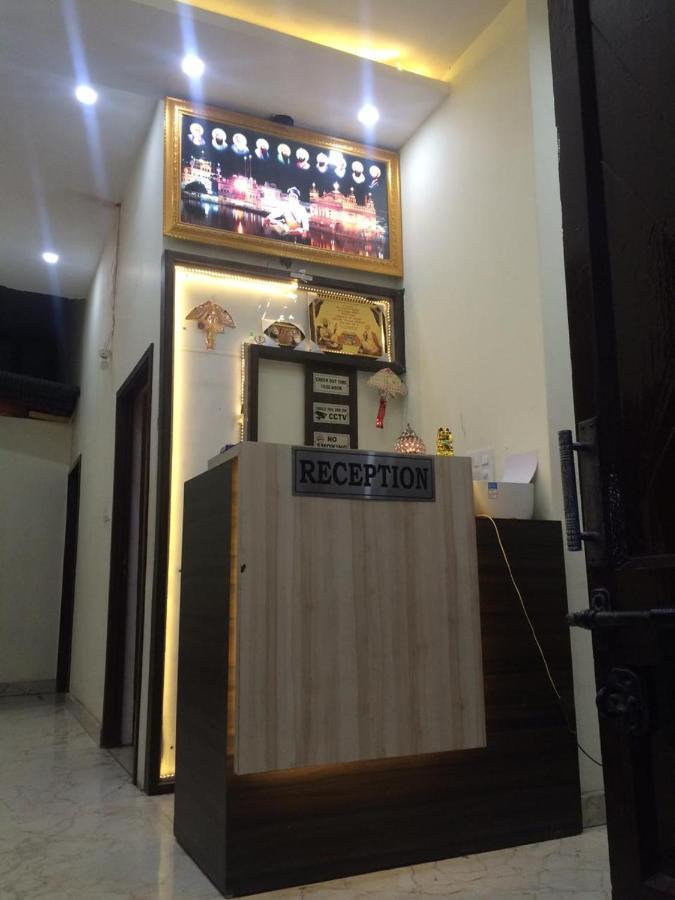 Arora Classic Guest house *